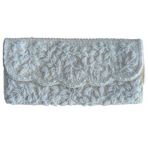 Vintage La Regale Beaded pearl Sequin Scallop Edge‎ Mini Clutch